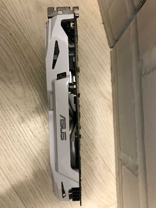 Відеокарта Asus GTX1070 8GB