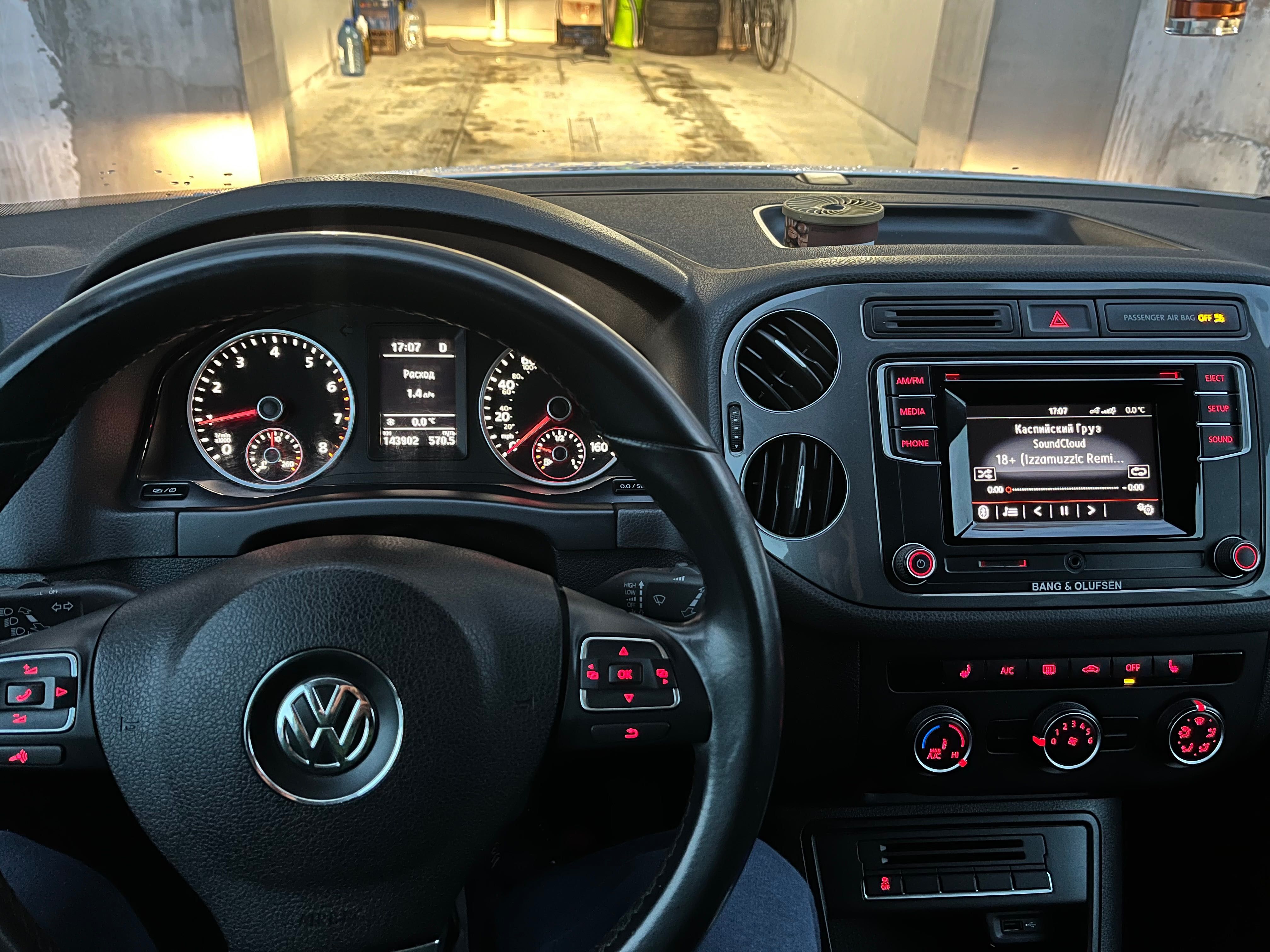 Volkswagen Tiguan 2015 (edition)