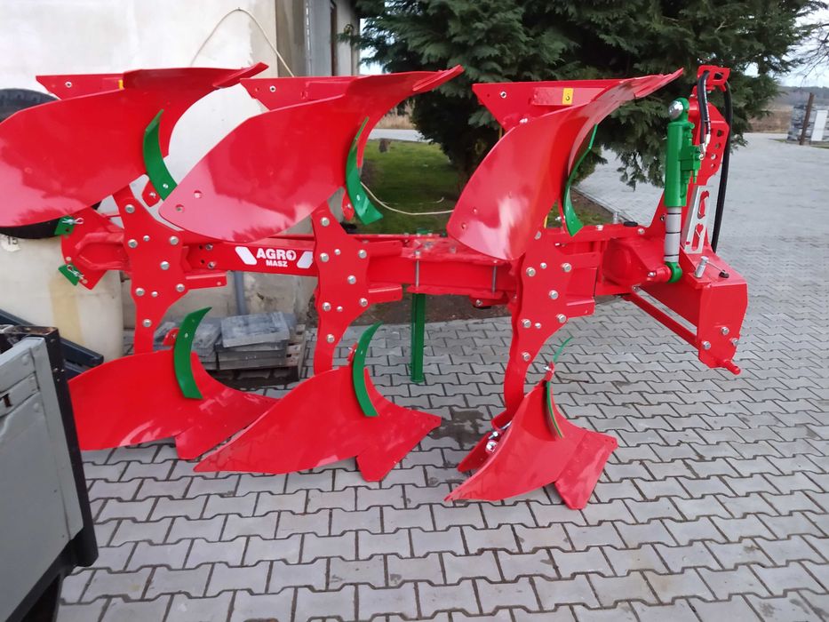 Pług obracalny obrotowy Agro Masz PO3 (PO3+) siłownik Odkładnice pełne