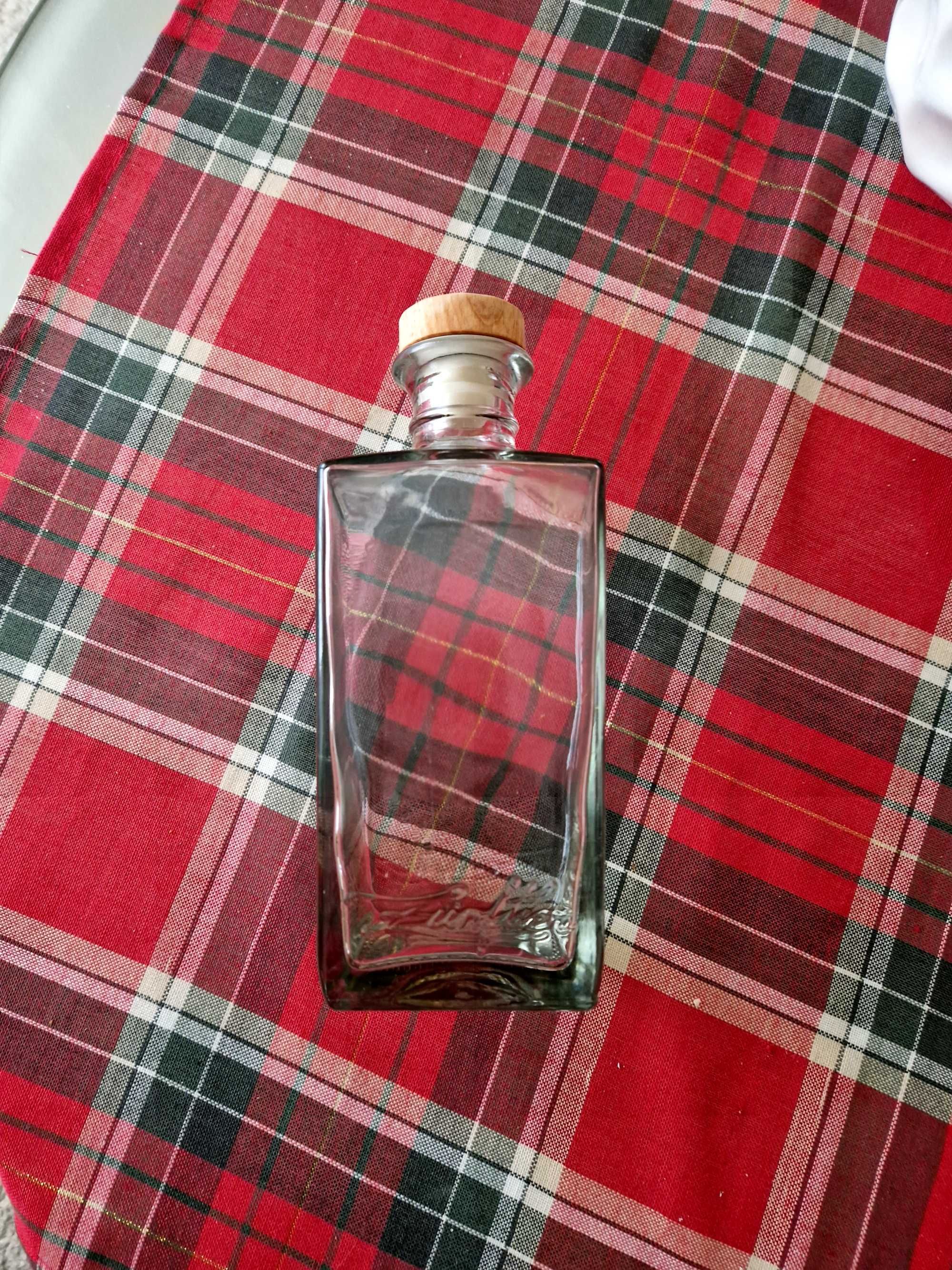 Karafka na nalewkę 0,7 l