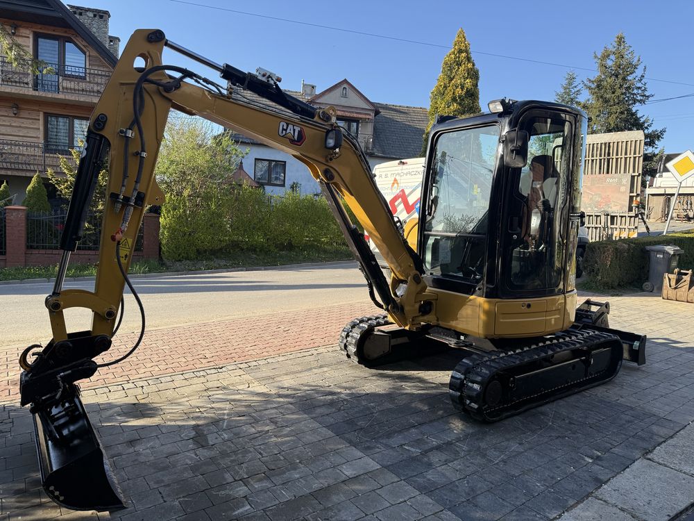 Minikoparka Caterpillar CAT 303.5 E2 CR z Niemiec długie ramię 3,5ton