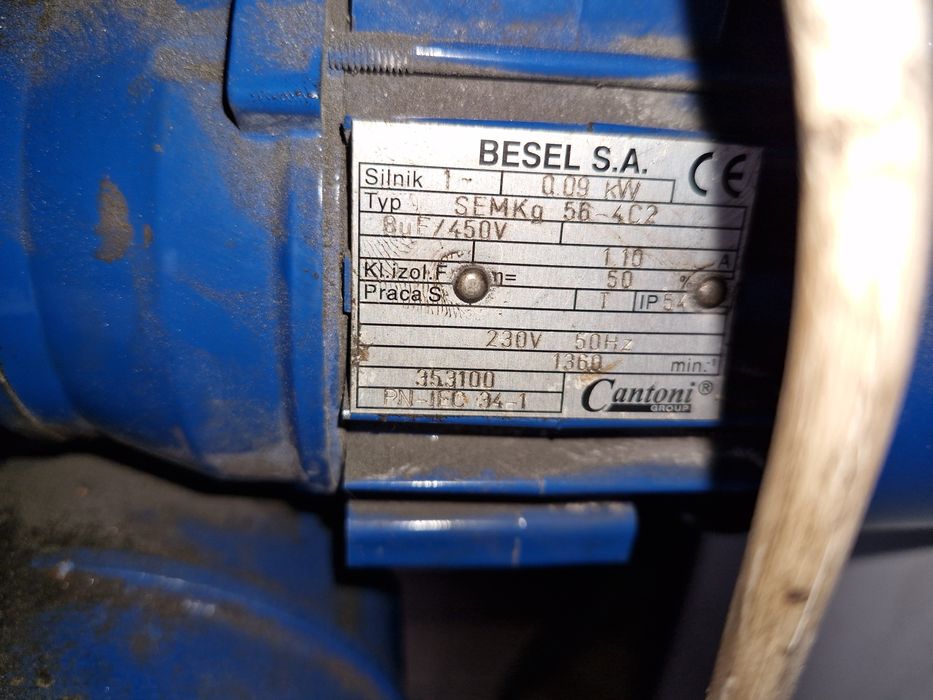 Silnik Besel do podajnika na ekogroszek.