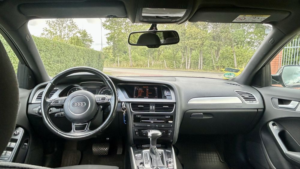 AUDI A4 B8, Multitrinic  2.0 TDI 177 KM