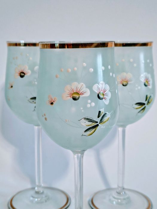 Kieliszki do wina Bohemia / szkło kolorowe