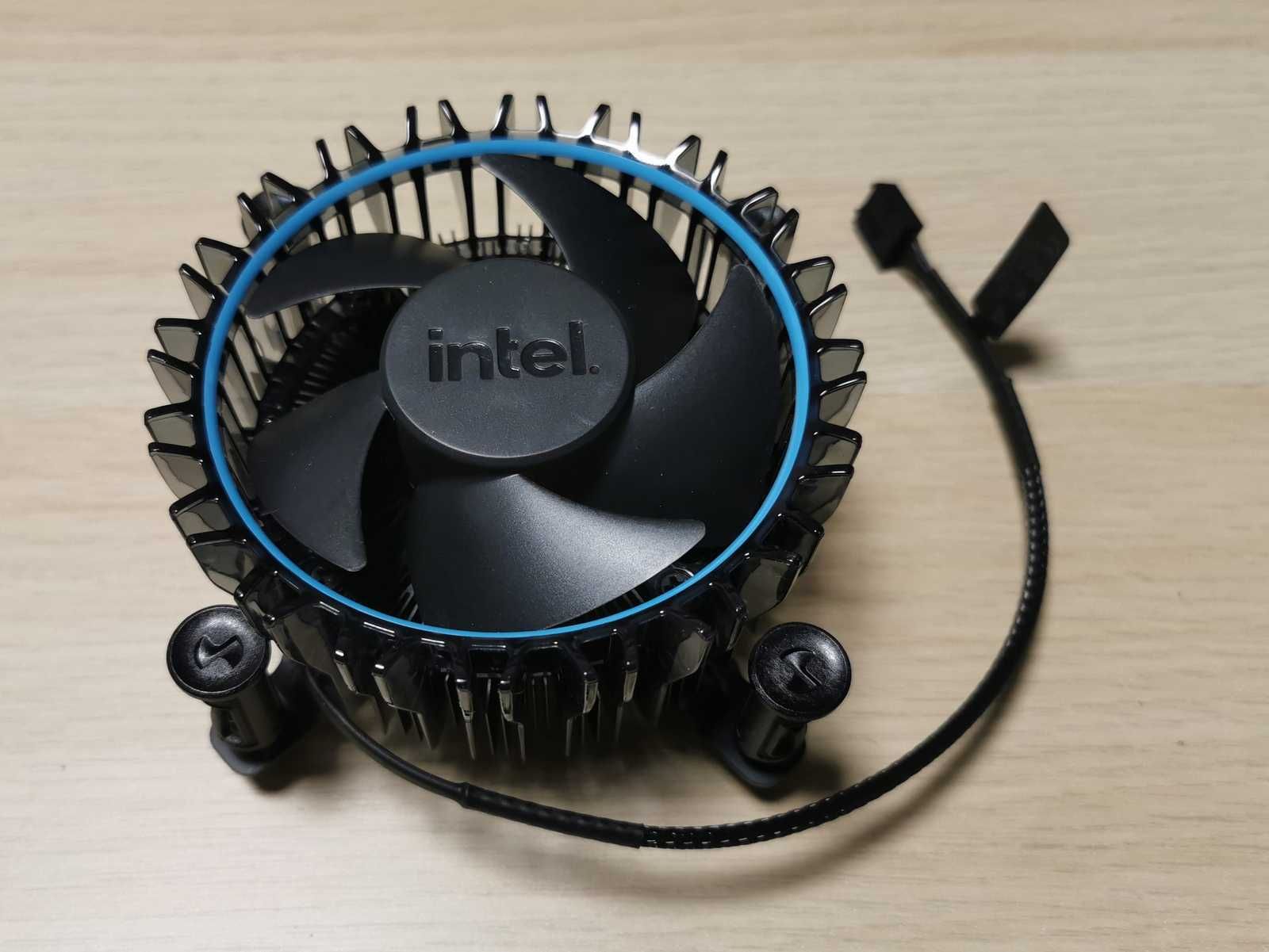 Chłodzenie procesora BOX INTEL SOCKET LGA 1700 - 12 13 14 gen. NOWE!