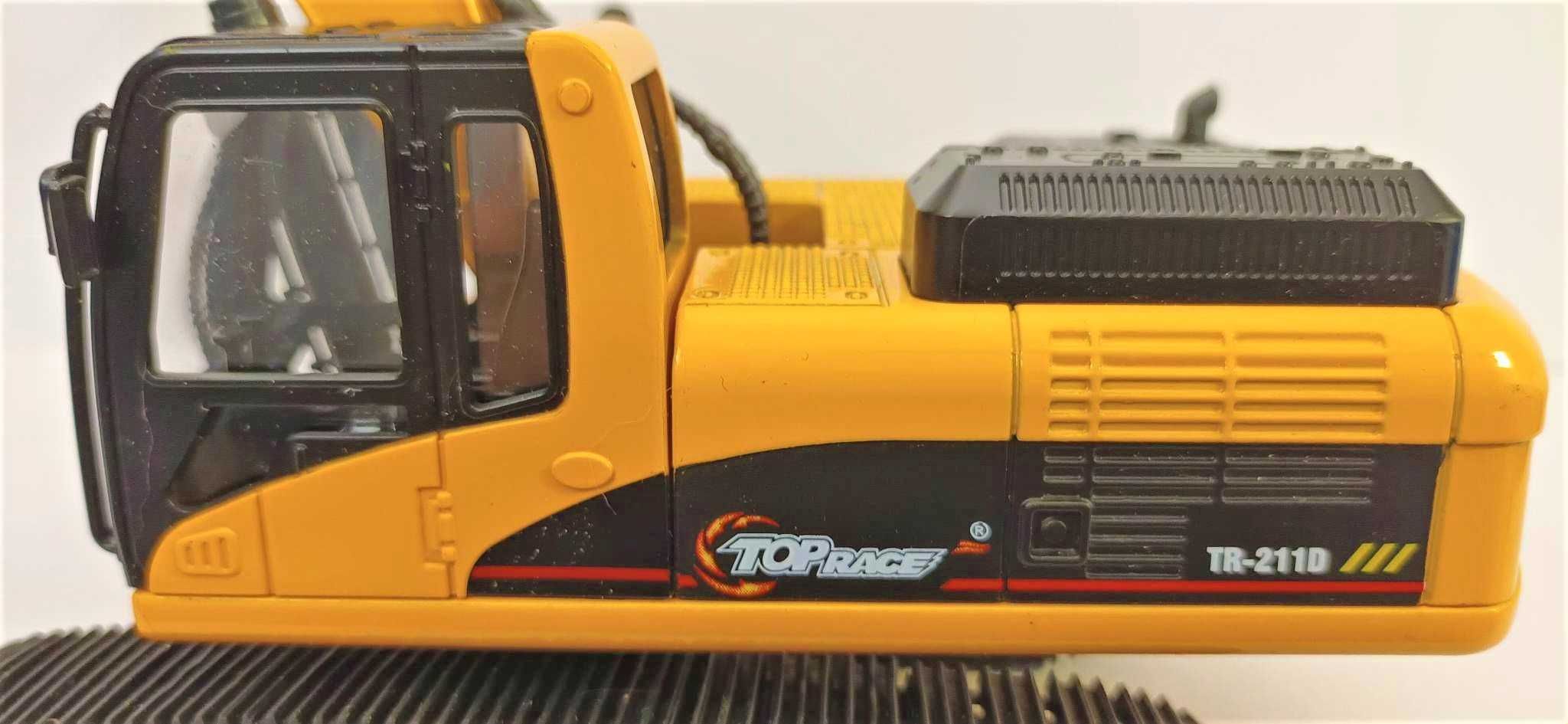 Top Race - Scale 1:40 - TR-211D Die Cast Model EXCAVATOR