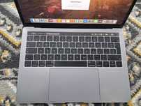 Macbook Pro 13.3" 2019 i7 16GB/256GB