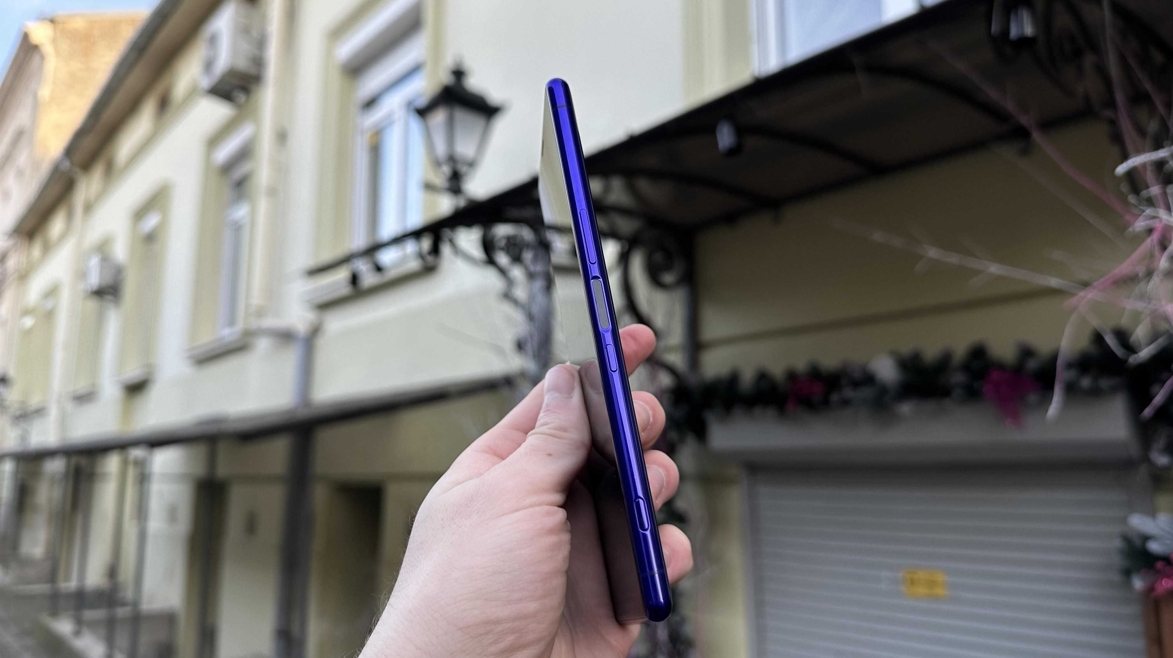 USED Sony Xperia 1 64GB Black/Purple Гарантія Оплата частинами