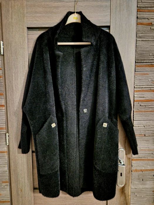 Sprzedam płaszczyk alpaka oraz  2x kurtka