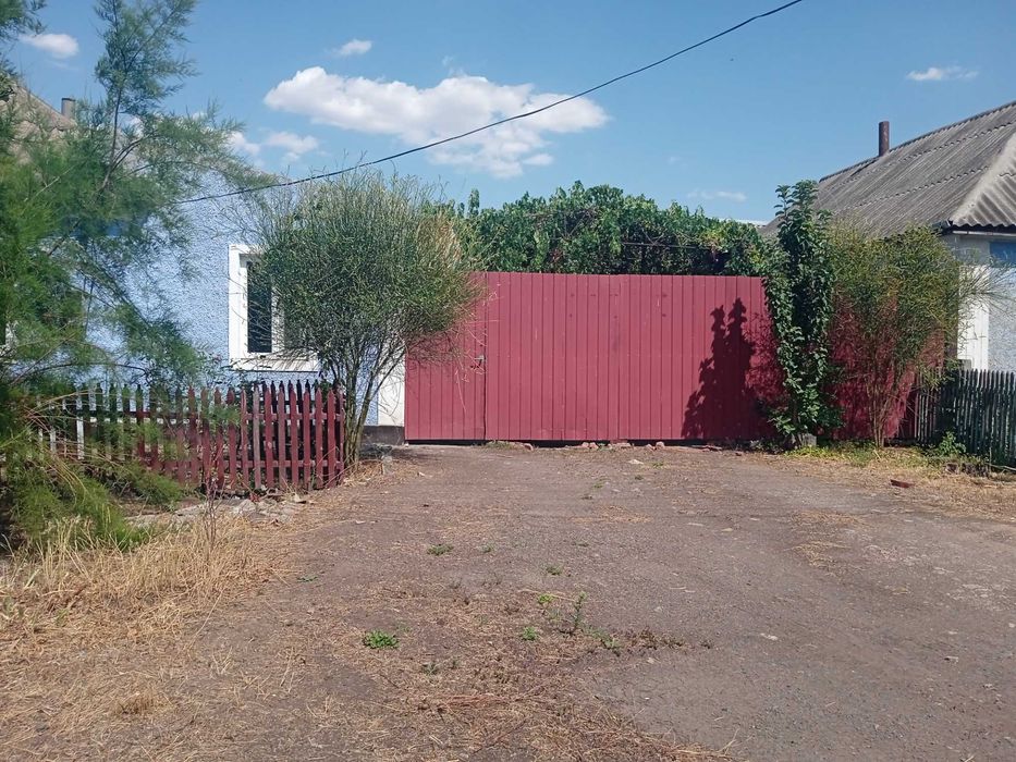 Пропонуємо до продажу власний будинок