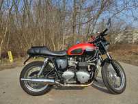 Triumph Bonneville T100