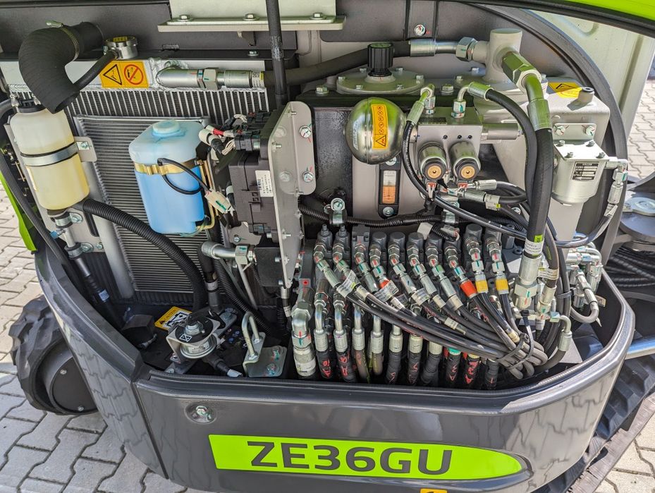 Zoomlion ZE36GU – Minikoparka z Silnikiem KUBOTA Gwarancja-Raty-Serwis