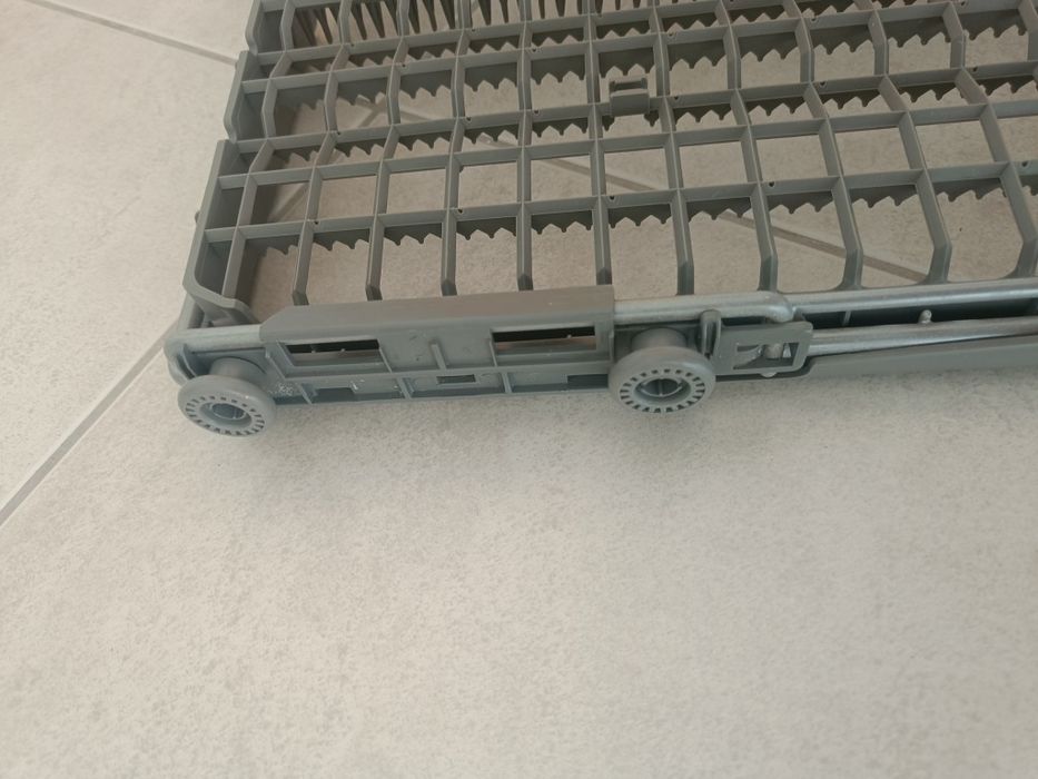 Gaveta de talheres máquina Beko