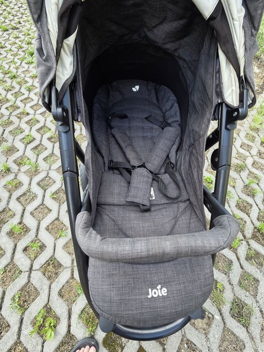Wózek dziecięcy, spacerówka firmy Joie