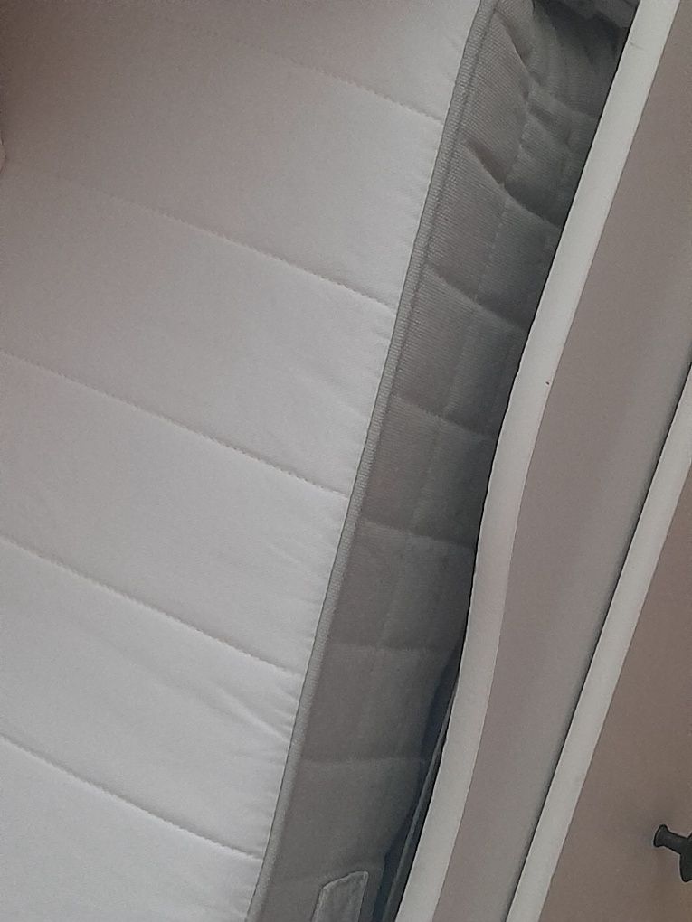 Cama 80*200 em bom estado