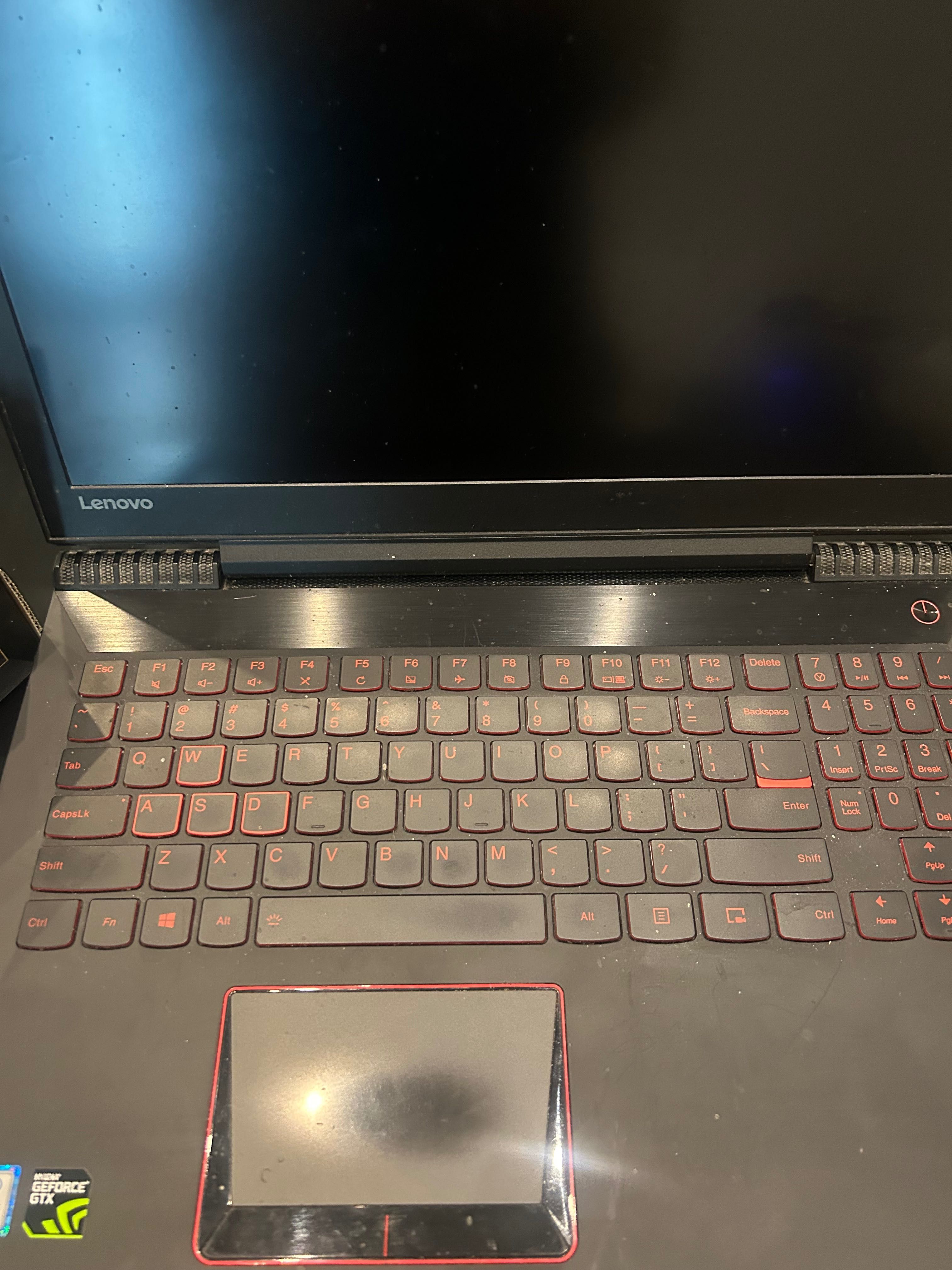Laptop Lenovo Legion Y520-15IKBN