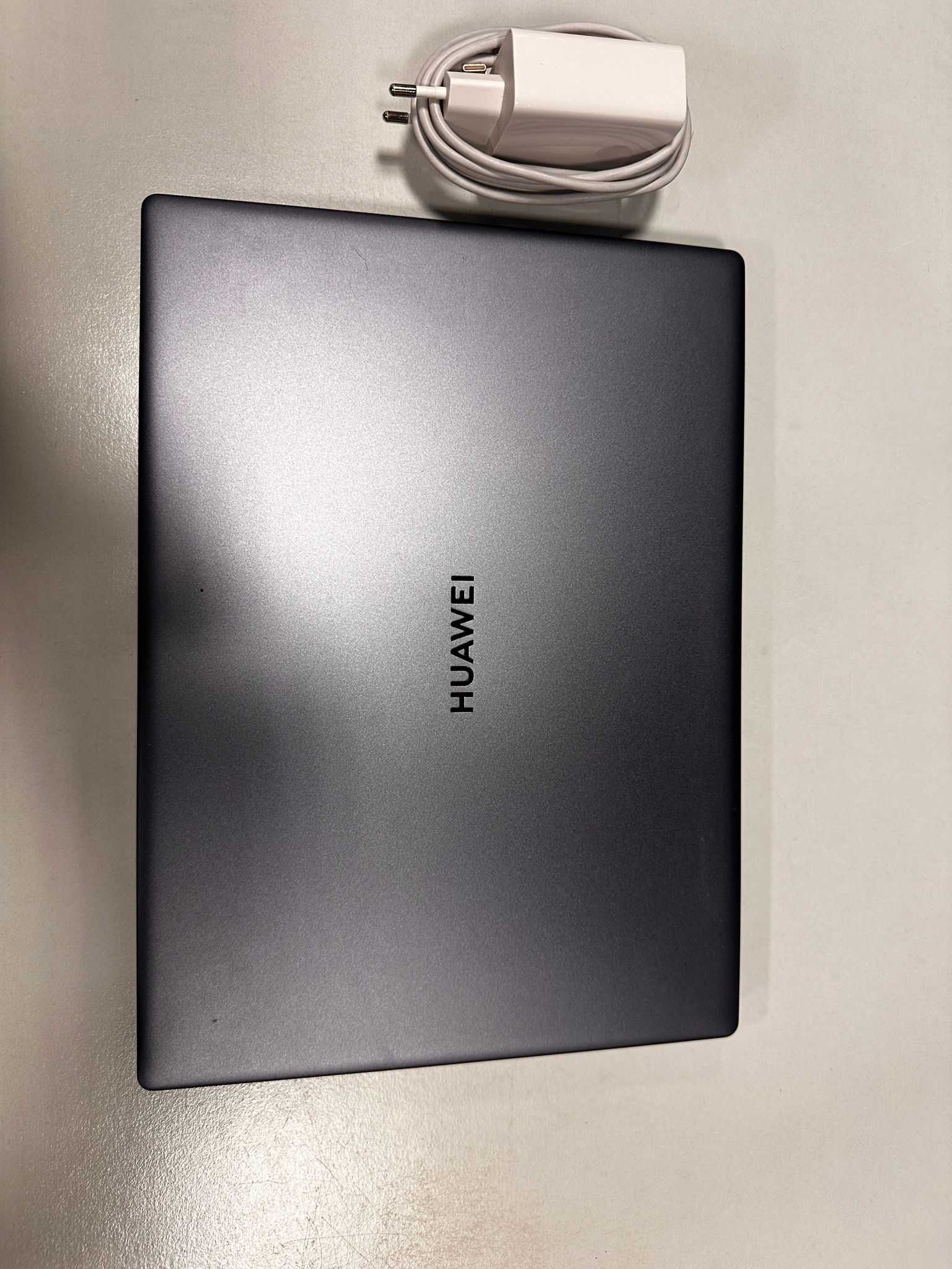 Huawei MateBook 14 Notebook, Model: KLVL-WFH9, Space Gray