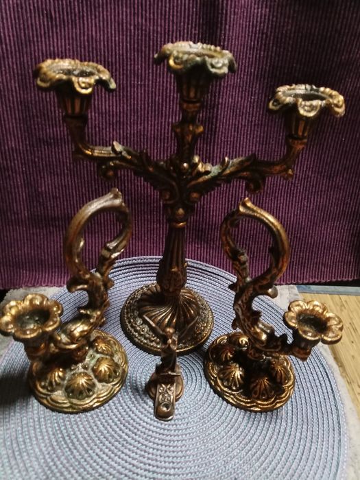 Подсвечники  :  на 3 свечи, на 1 - 2 шт. , Для тоненьких восковых