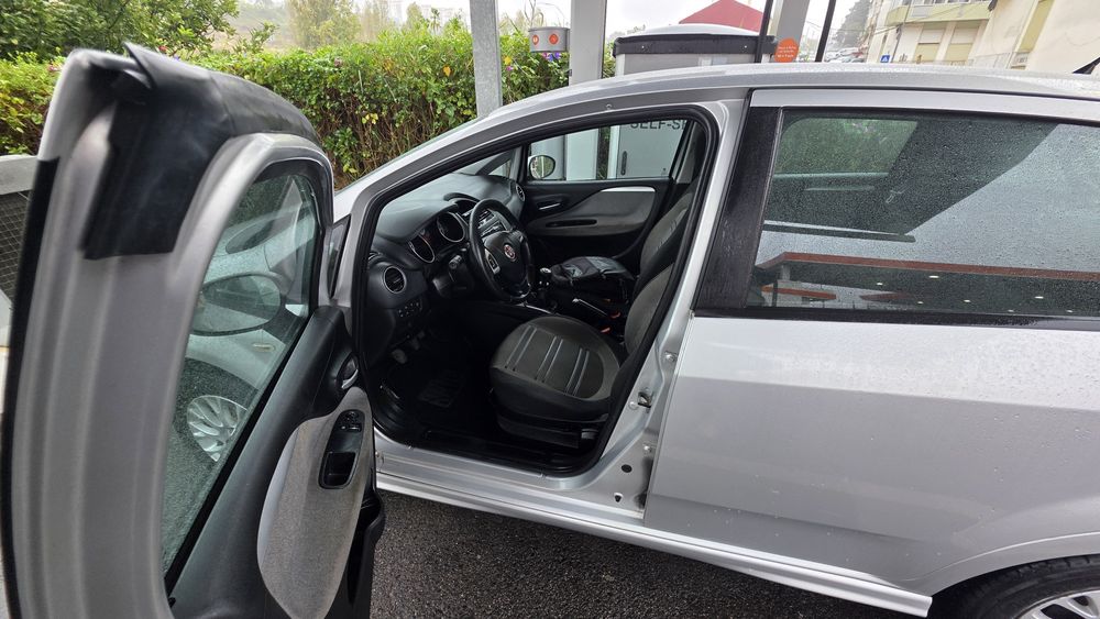 Fiat  Punto Evo 1.4 16v só 115 000kms