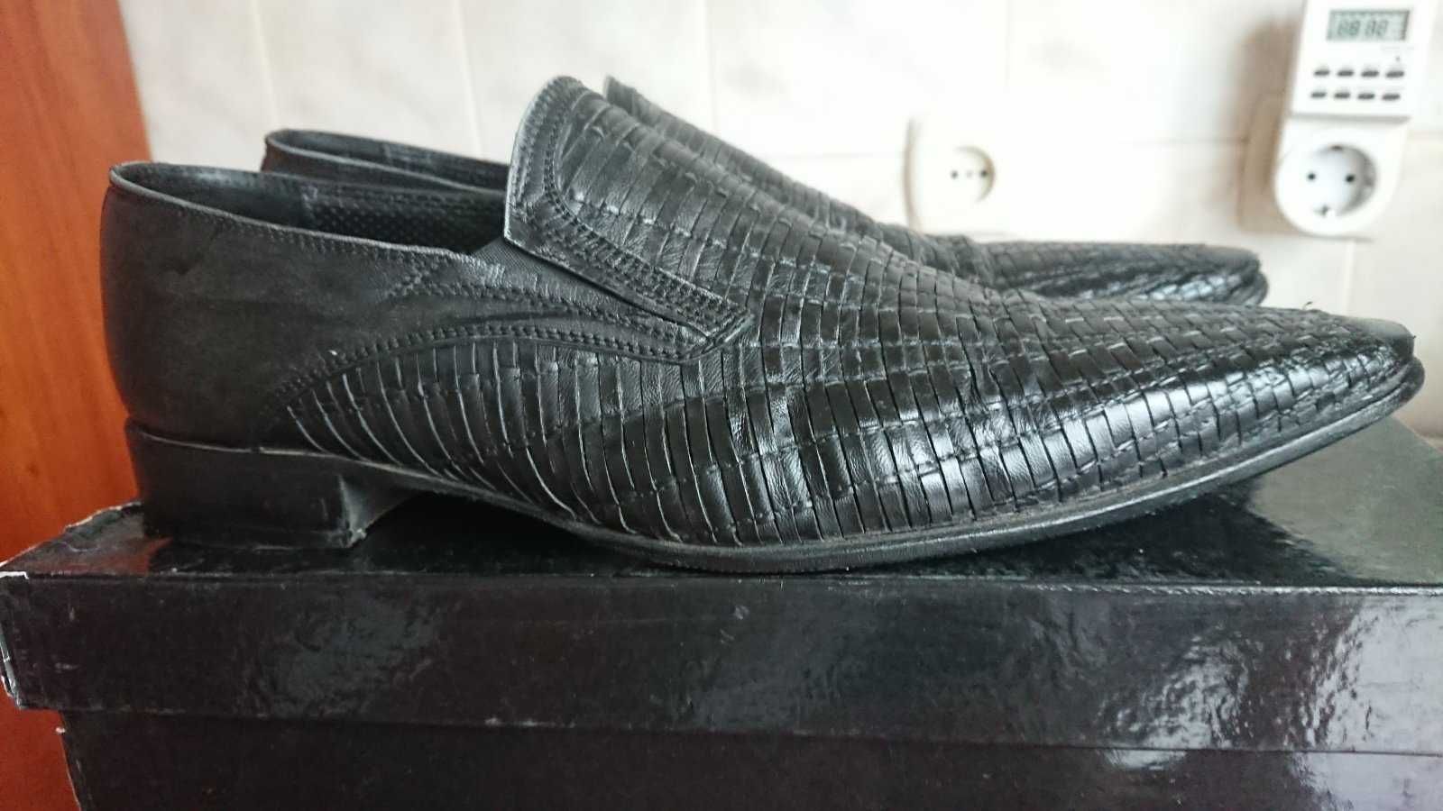 Шкіряні туфлі черевики Carlo Pazolini Італія
