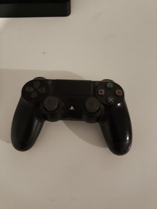 Playstation 4 Slim 1TB