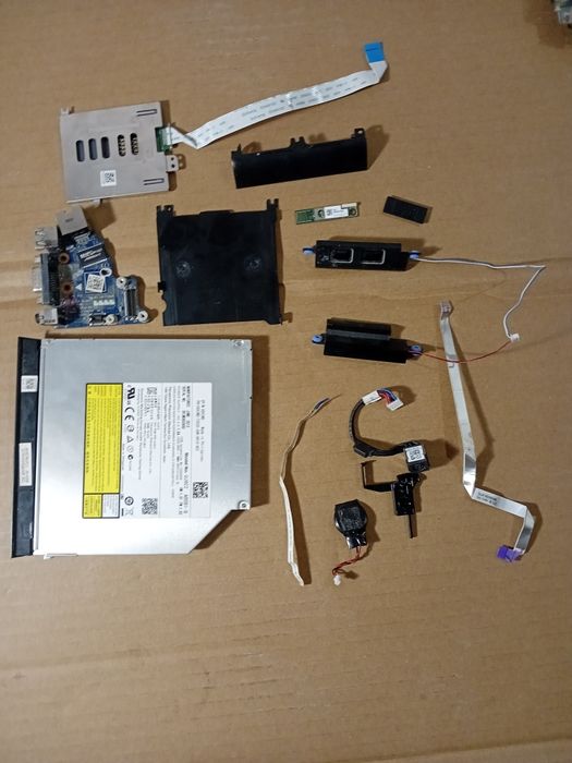 Деталі від ноутбука dell latitude e6430