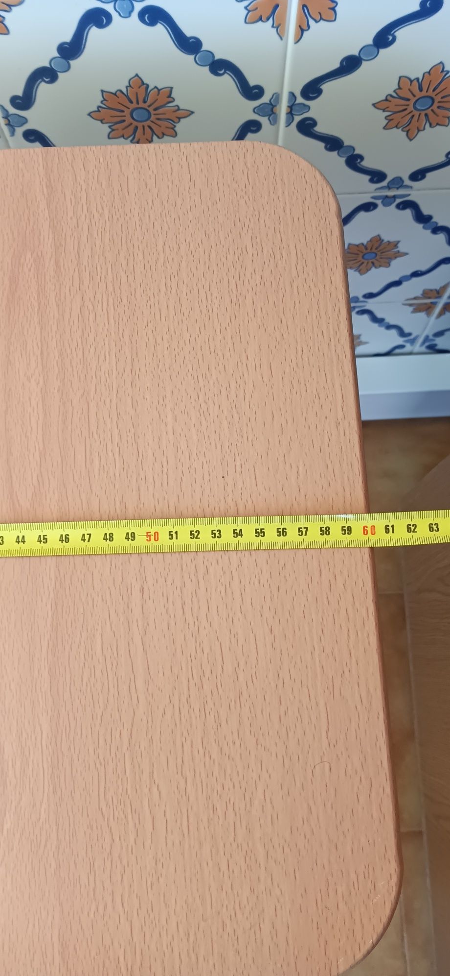 Mesa secretária / apoio + cadeira
