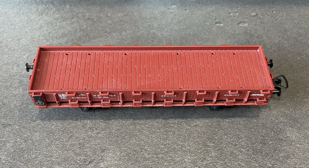 Wagon w skali H0 (1:43) • PIKO