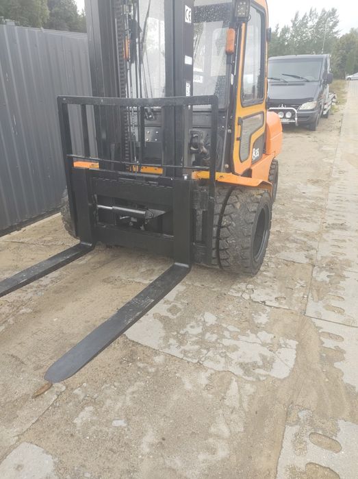 HC R35 3,5 tony wózek widłowy bliźniak