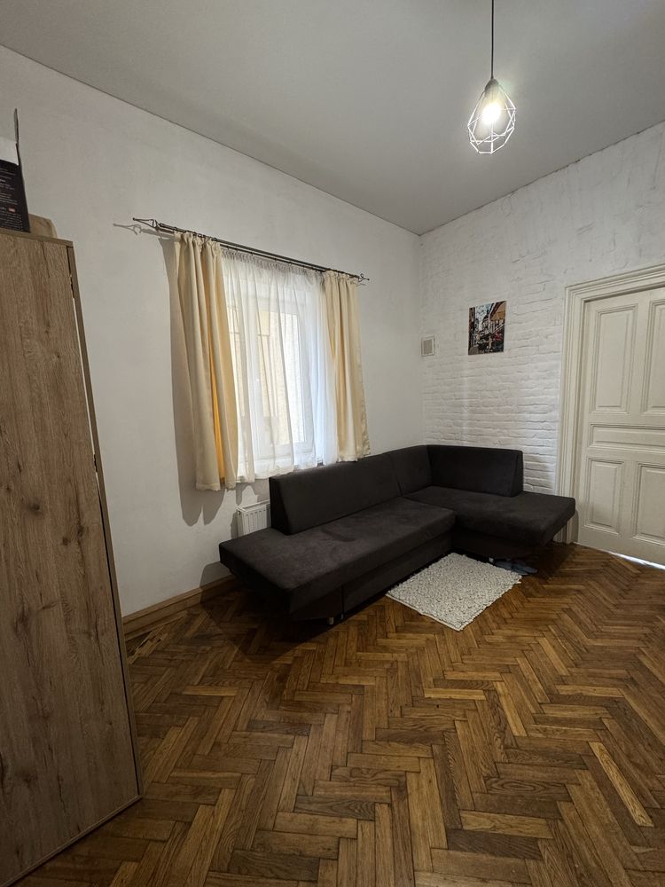 2 кімнатна квартира 48м2 по вул. Гнатюка 9