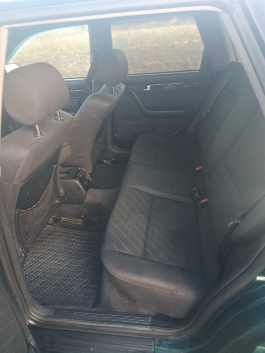 Audi A6 C4 універсал 6 Ступка