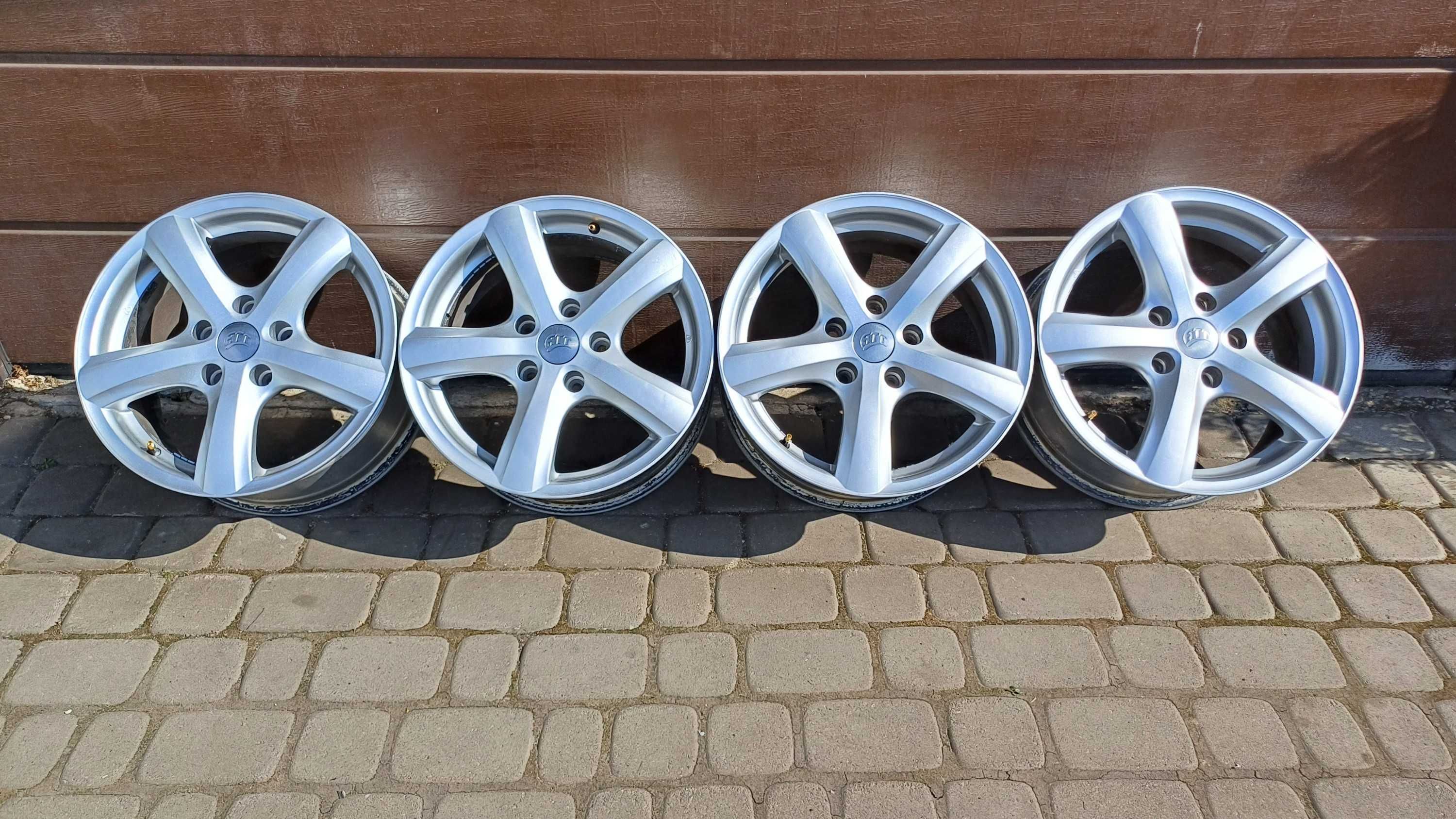16" alufelgi 5x114,3 suzuki grand vitara swift sport sx4 swace s-cross