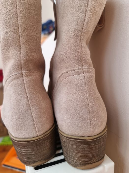 Козаки чоботи напівкочовий беж 36р замш