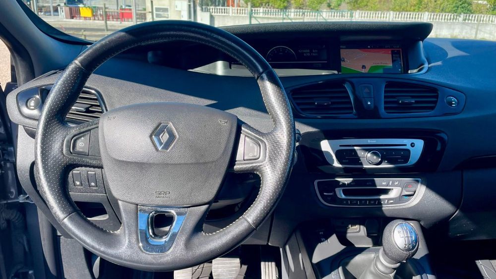 Renault Grand Scenic 1.5 BOSE Edition