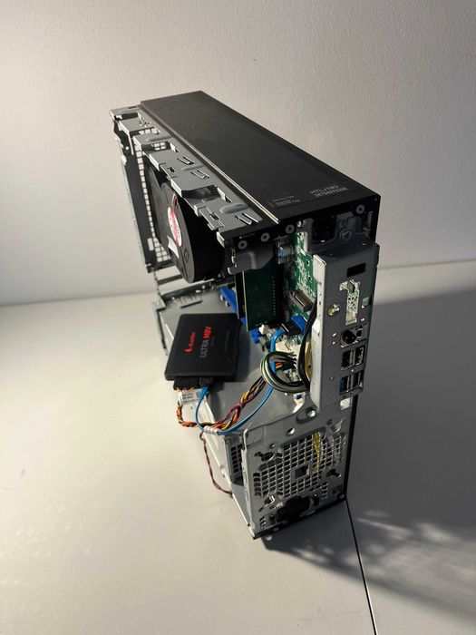 PC Dell 3050, core i5-7500, 16GB ram, SSD 240GB