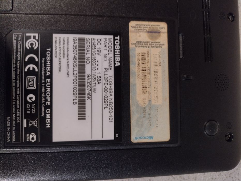 Mini laptop Toshiba nb250