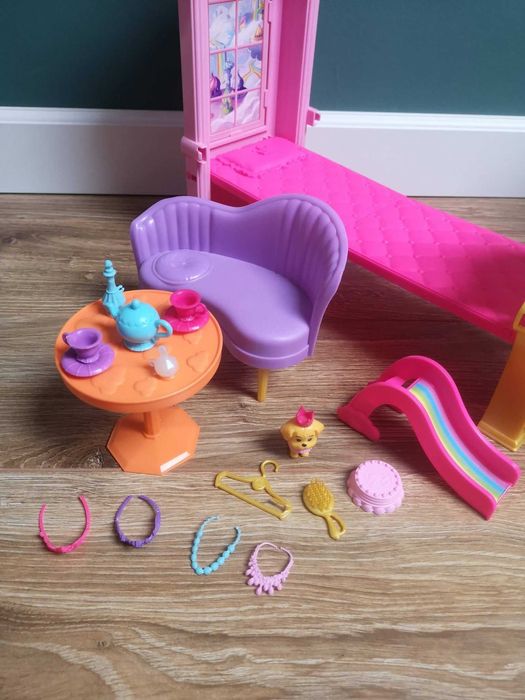 Lalka barbie pałac domek