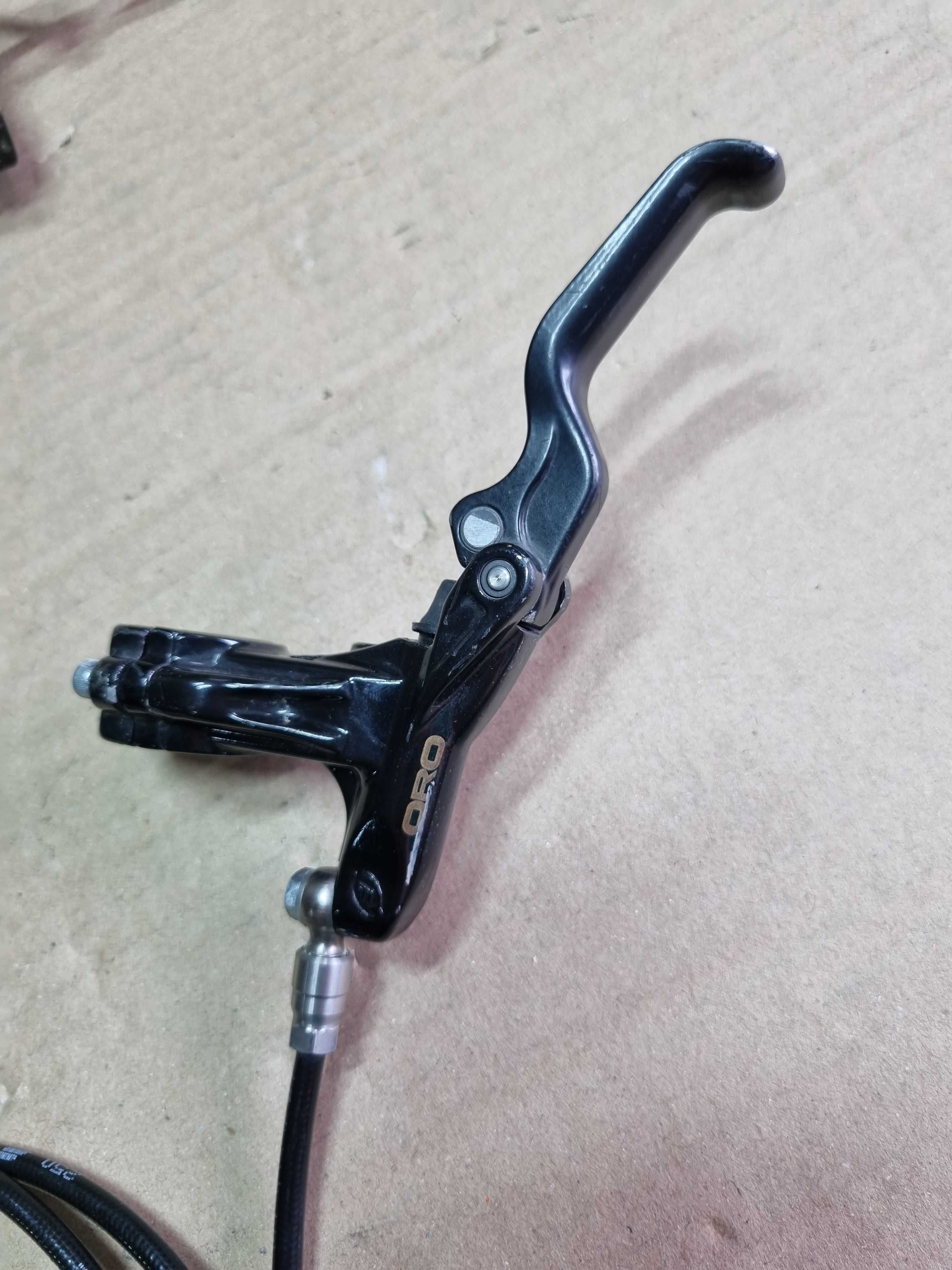Hamulce hydrauliczne Formula ORO k18