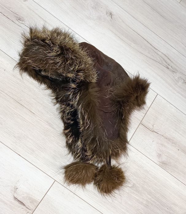 Kępka skórzana futrzana czapka uszatka pilotka S/M M/L