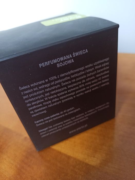 Nowa świeca sojowa perfumowana Elarto