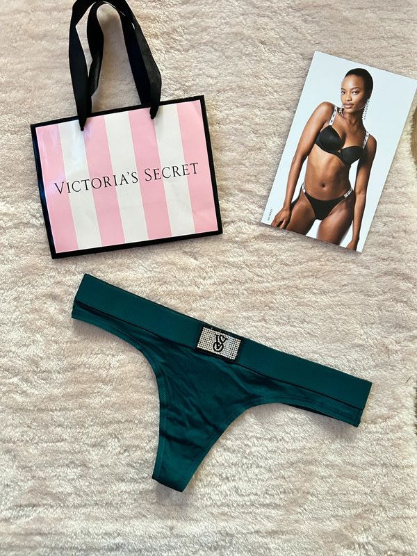 Victoria’s Secret nowe majtki S stringi shine strap bawelna metka logo