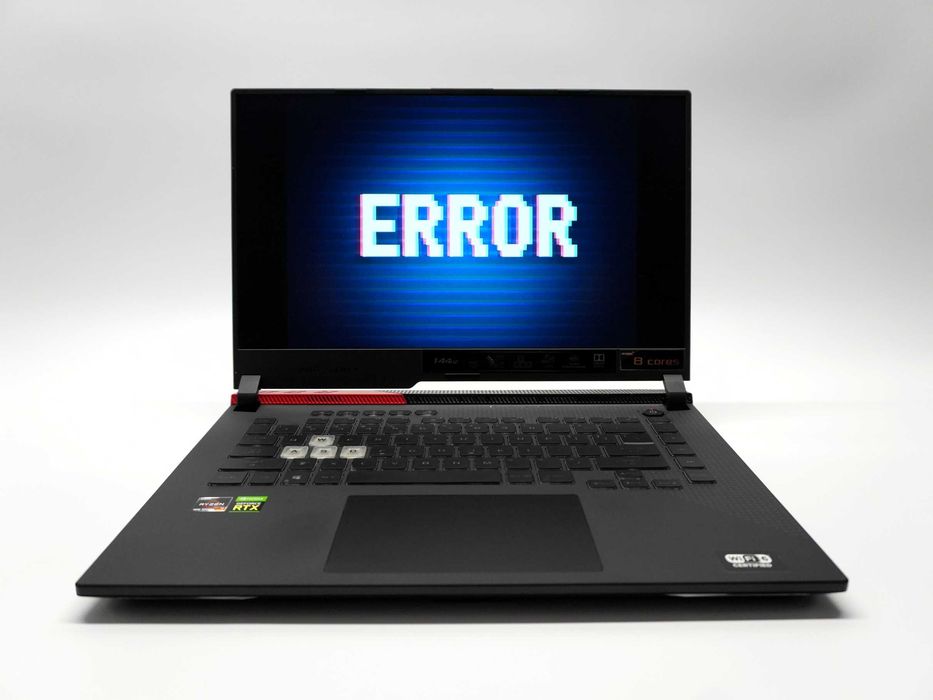 Asus ROG STRIX G513 Ryzen 7 4800H RTX3050Ti 15,6" FHD-144Hz 16GB 512GB