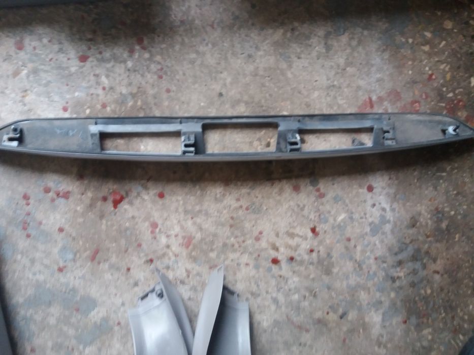 Пластик Митсубиси грандис