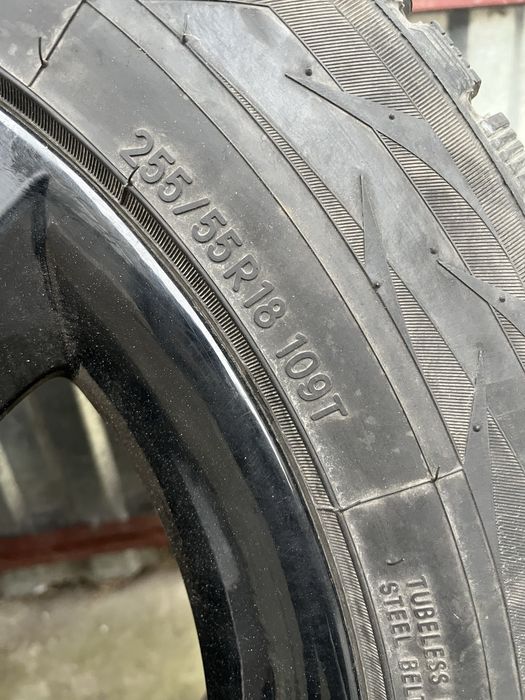 Шини зима 255 /55 R 18