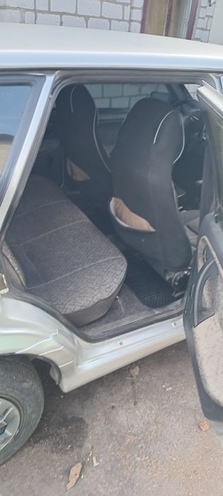 Продам авто на повному ходу.