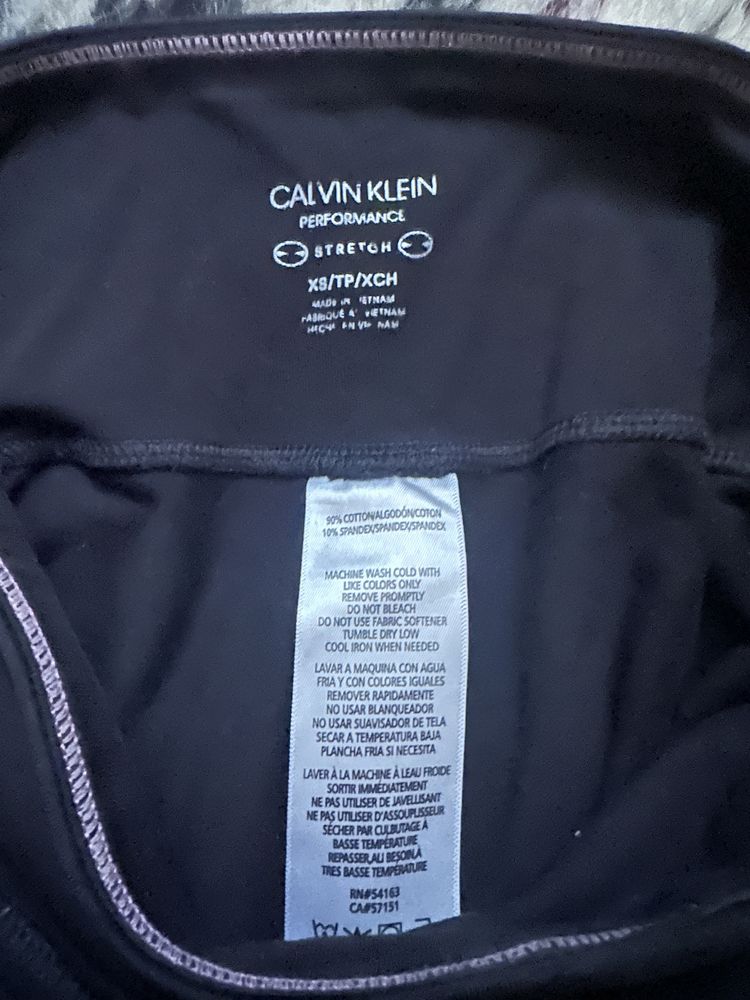Calvin Klein  performance легінси топ