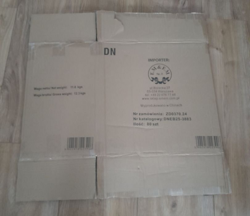 Pudełka / kartony do przesyłek  / przeprowadzki