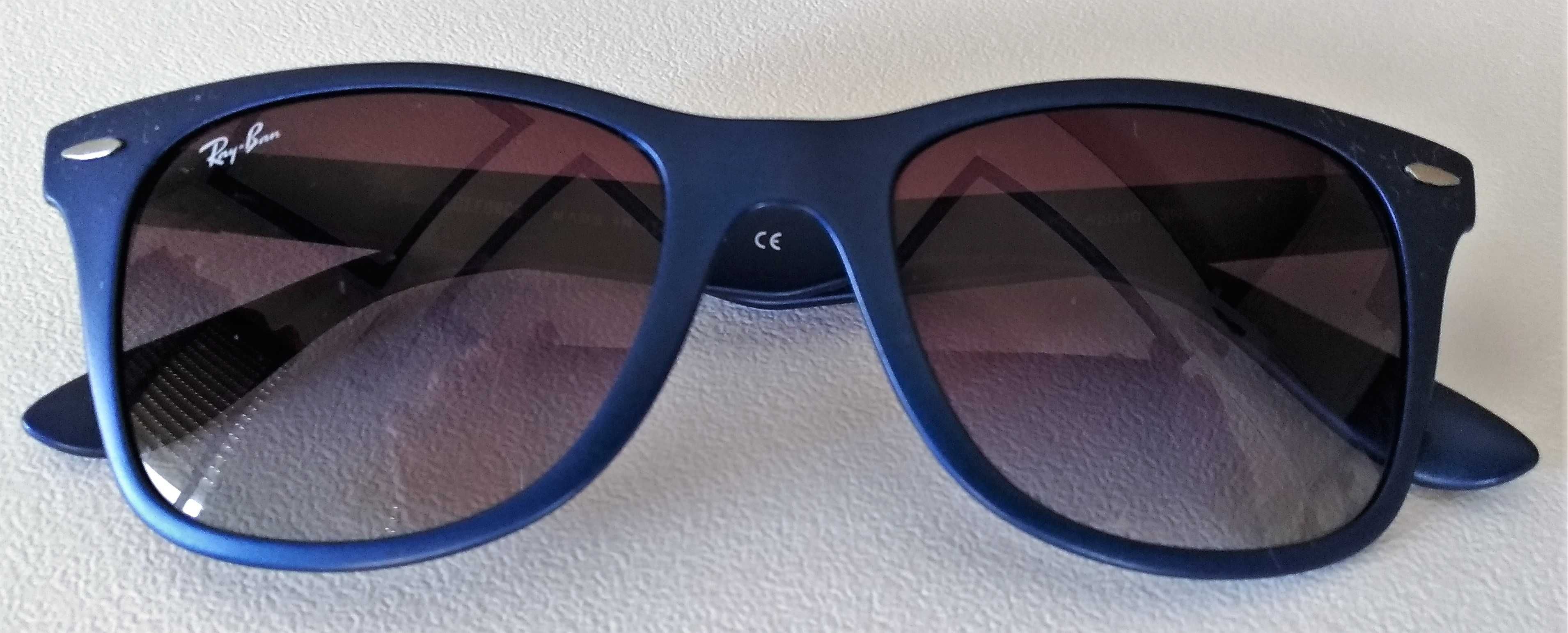 Óculos de Sol azuis escuros Ray Ban LiteForce para homem