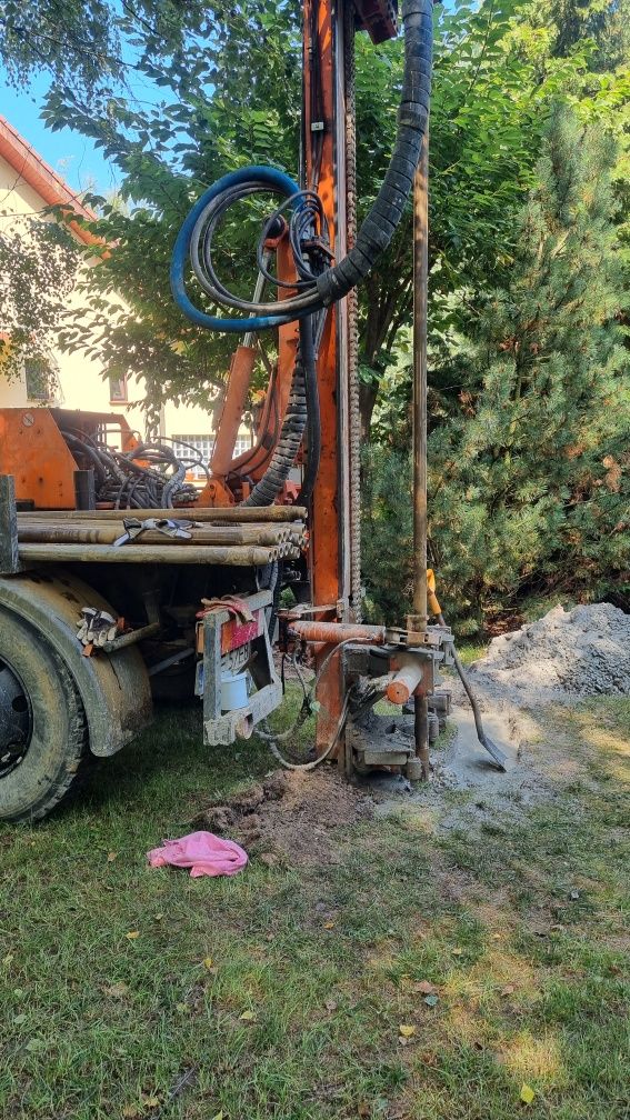 Studnia głębinowa,studnie wiercone ,studnia,odwierty do pomp ciepla