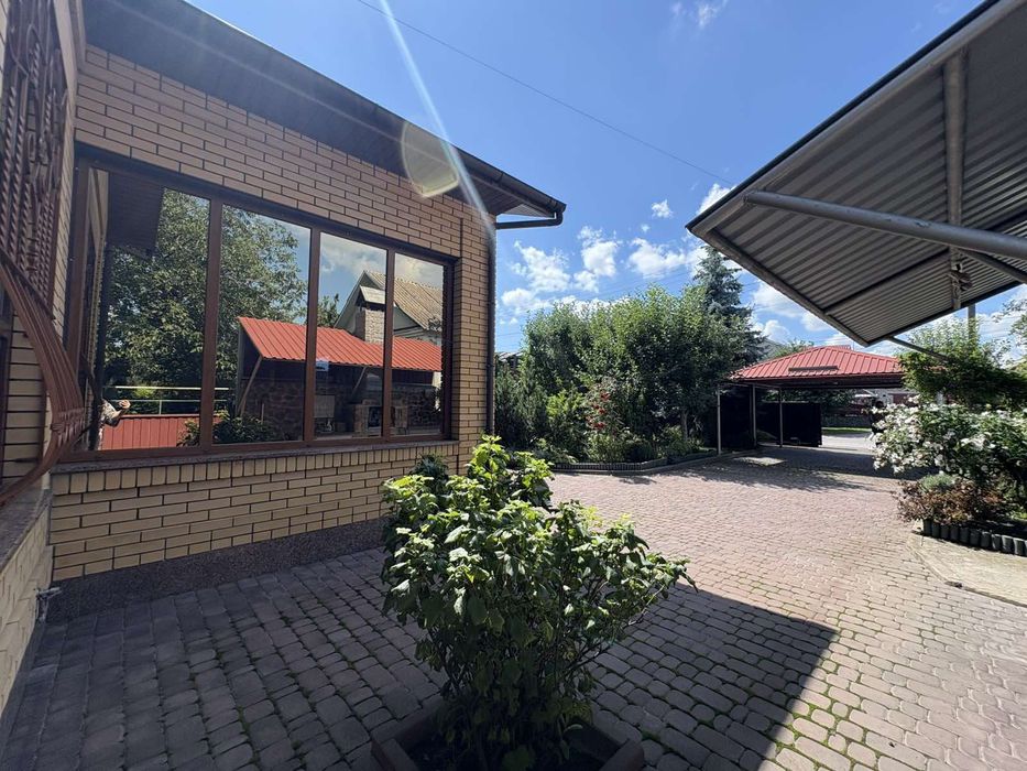 Окремий будинок район Епіцентру